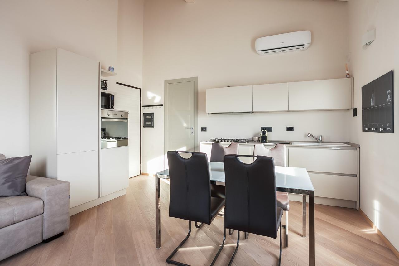 Sant'Orsola Suites Apartments Болонья Экстерьер фото