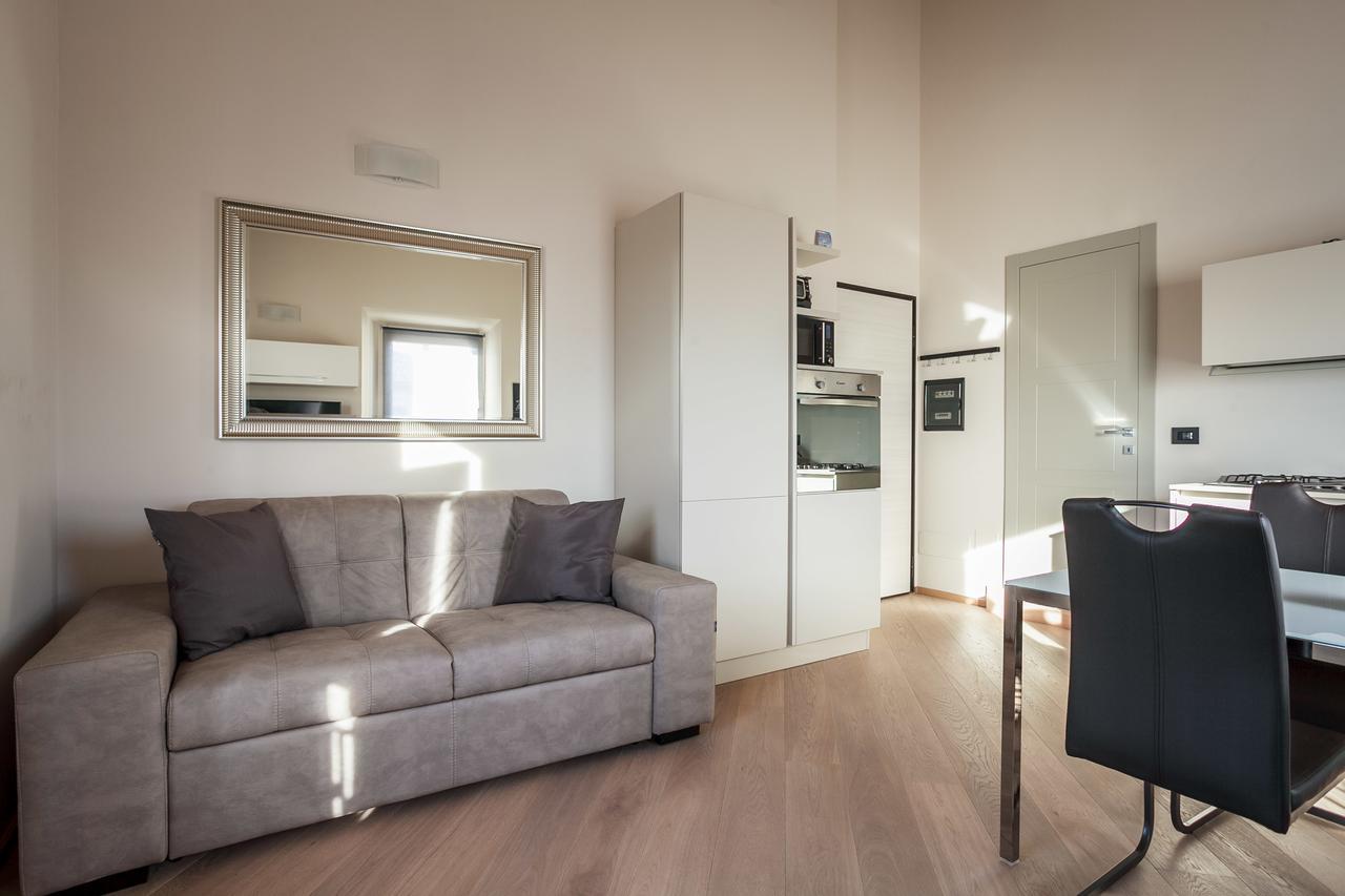 Sant'Orsola Suites Apartments Болонья Экстерьер фото