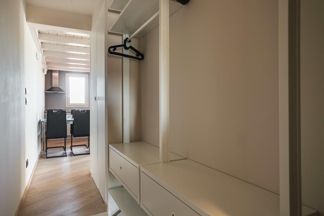 Sant'Orsola Suites Apartments Болонья Экстерьер фото